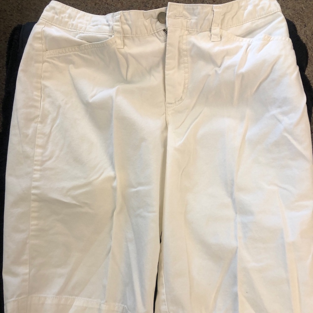 Jones New York White womens Trouser shorts